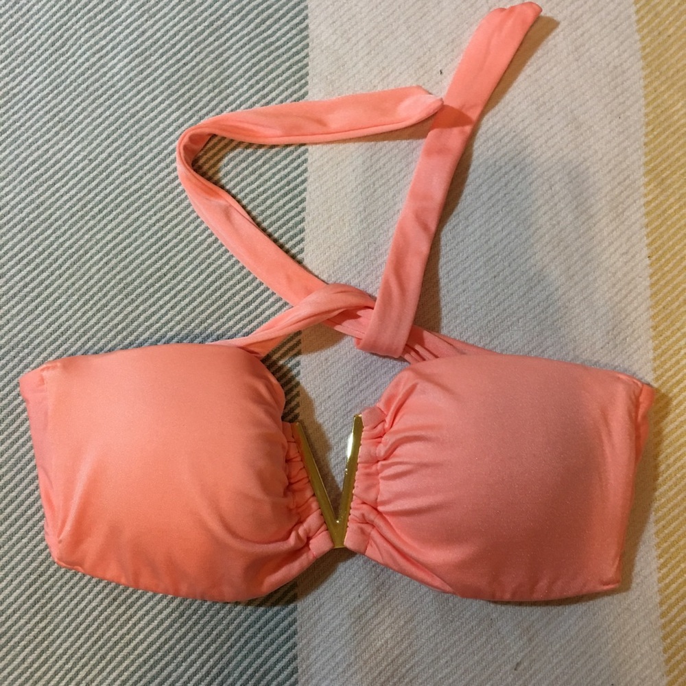 Victoria’s Secret coral bikini top size M